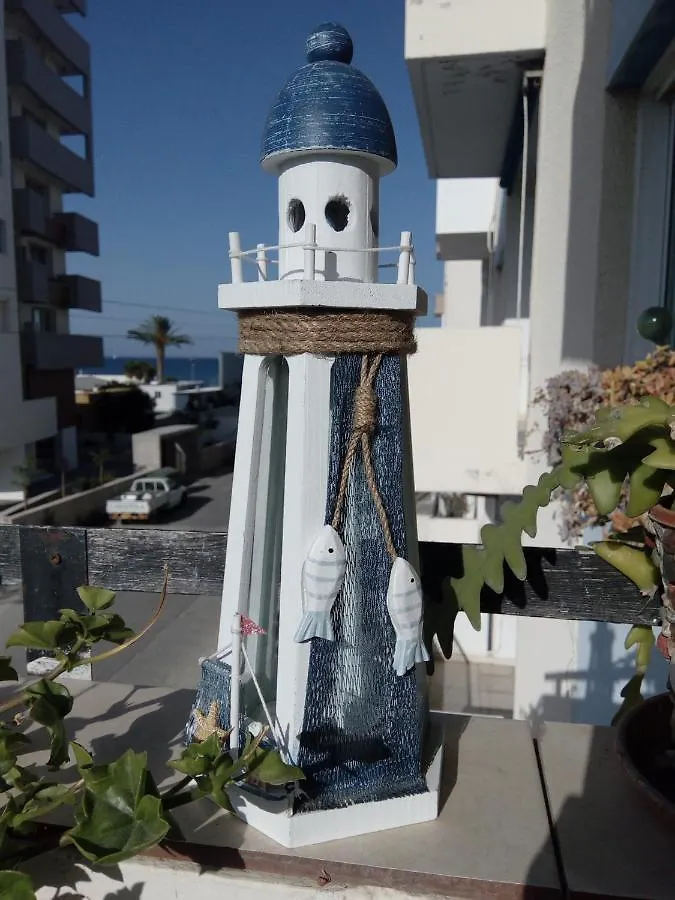 Lighthouse Daire Larnaca Kıbrıs
